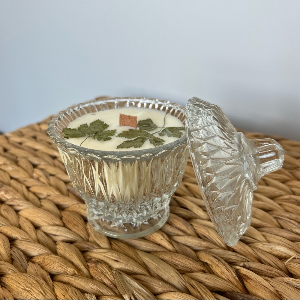 Elegant Glass Candle with Lid Dried Leaves and Striker Sticker on Bottom